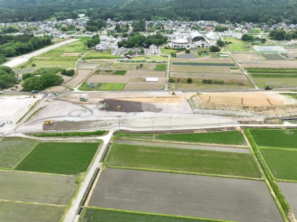 朝日温海道路　猿沢地区道路その5　工事 写真